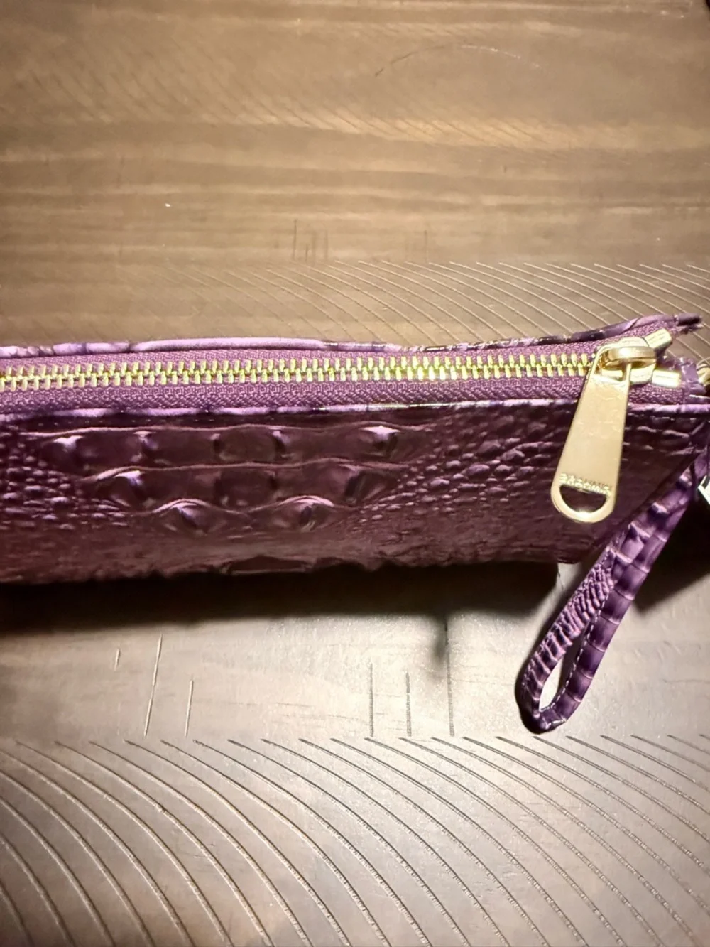 NWT - Brahmin Daisy Wristlet in Heroic Purple w/dustbag & registration card - Picture 4 of 12
